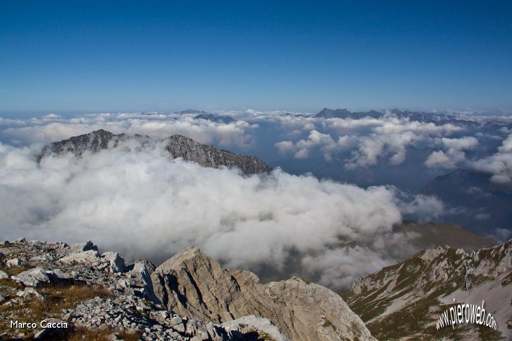 19_Cielo blu sopra le nuvole.JPG